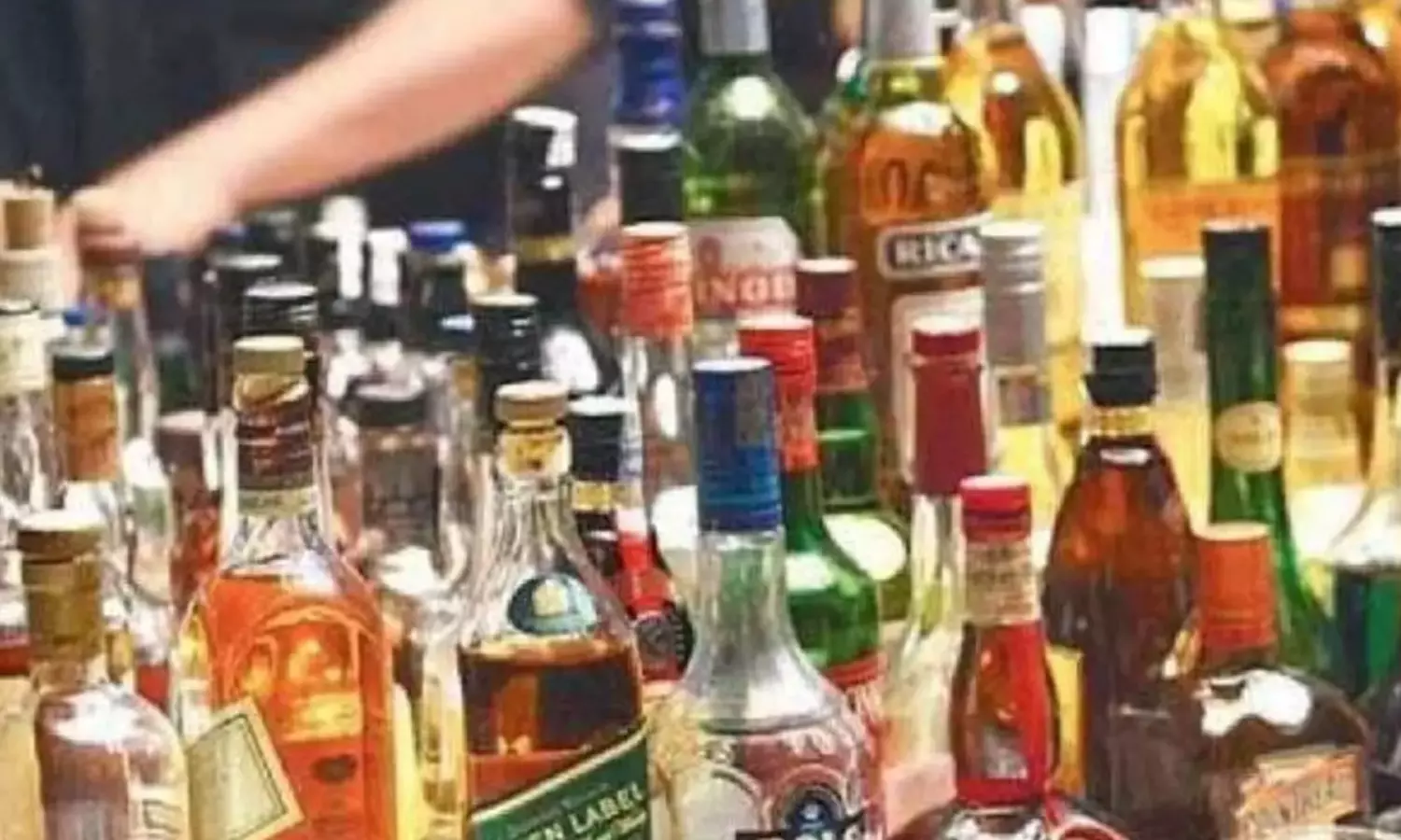 లిక్కర్ రవాణా స్కాం కేసు.. వైసీపీ నేతలకు ముప్పేనా?