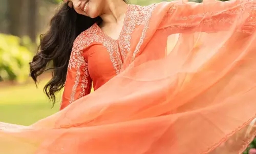 Bhagyashri Borse Glows with Grace in Dreamy Ethnic Photoshoot