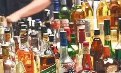 లిక్కర్ రవాణా స్కాం కేసు.. వైసీపీ నేతలకు ముప్పేనా?