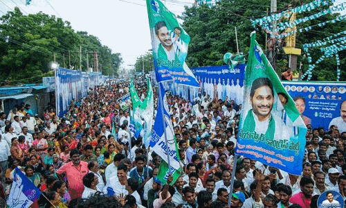 పశ్చిమ ప్రకాశం లో వైసీపీ వీక్  అయిందా ?