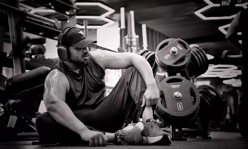 మంచు మ‌నోజ్ రియ‌ల్ స్టంట్స్ మోడ్