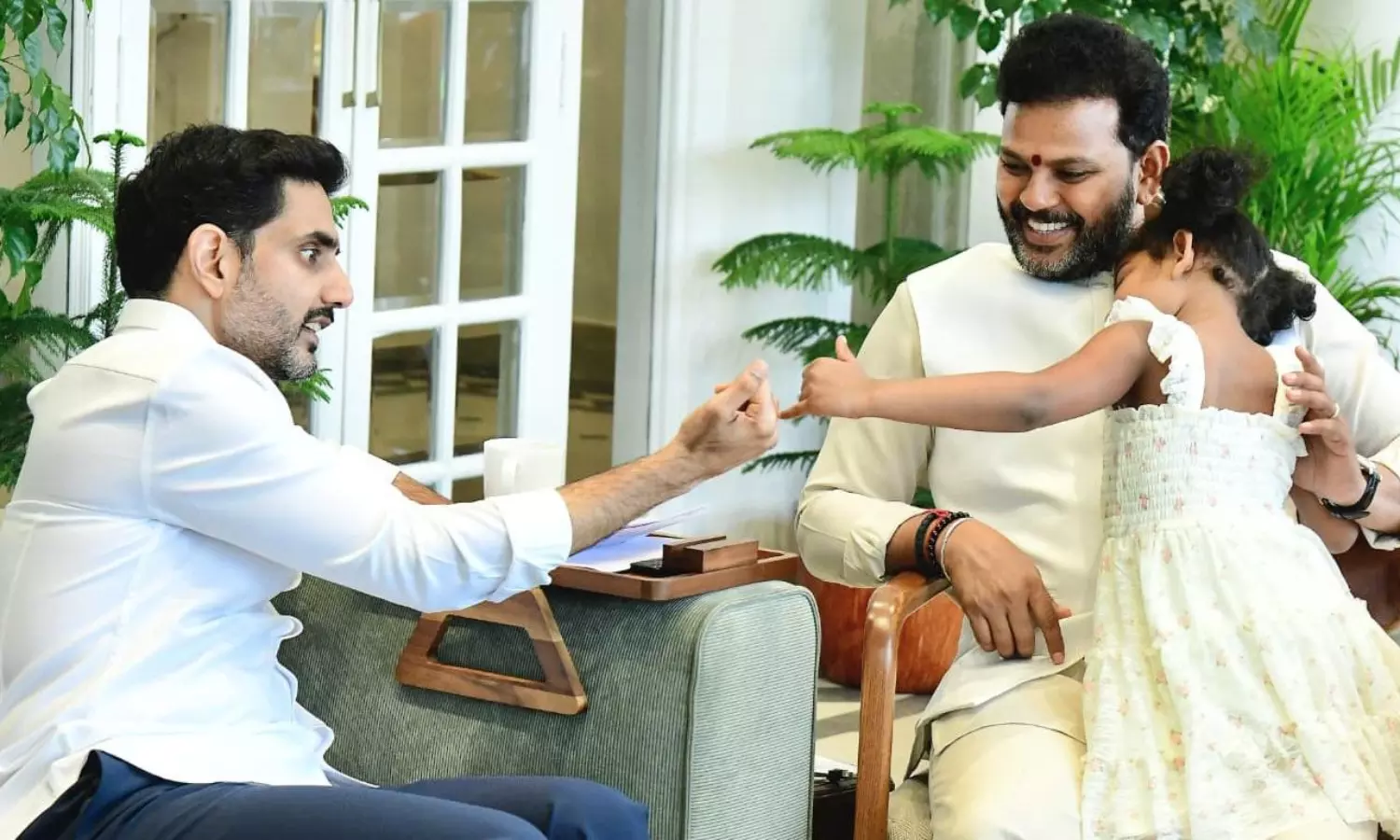 రామ్మోహన్ ఇంట్లో లోకేష్ సందడి