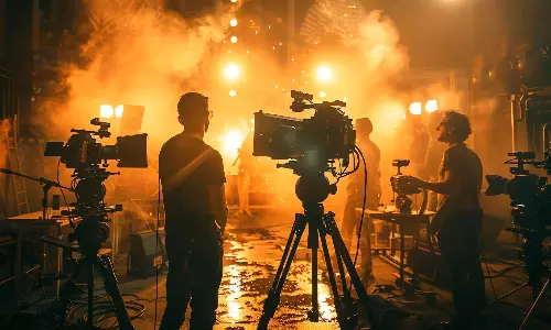 స్టార్ డైరెక్ట‌ర్ ఏడాదికో సినిమా సాధ్య‌మే!