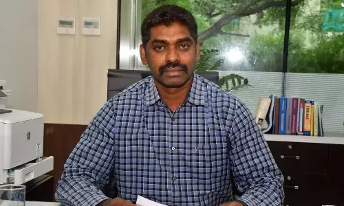 వీడియోలు చూపిస్తూ ప్రశ్నలు.. ఏడో రోజు విచారణలో సునీల్ మౌనం?