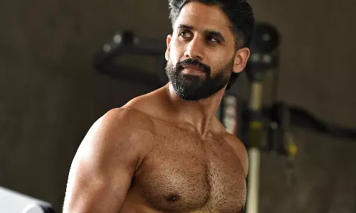 పిక్‌టాక్ : లుక్‌తో అంచనాలు పెంచుతున్న చైతూ