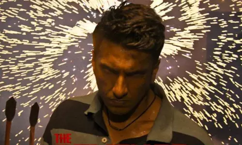 ధురంధ‌ర్ 2: ఎలక్ట్రిఫైయింగ్ టైటిల్ ట్రాక్‌!