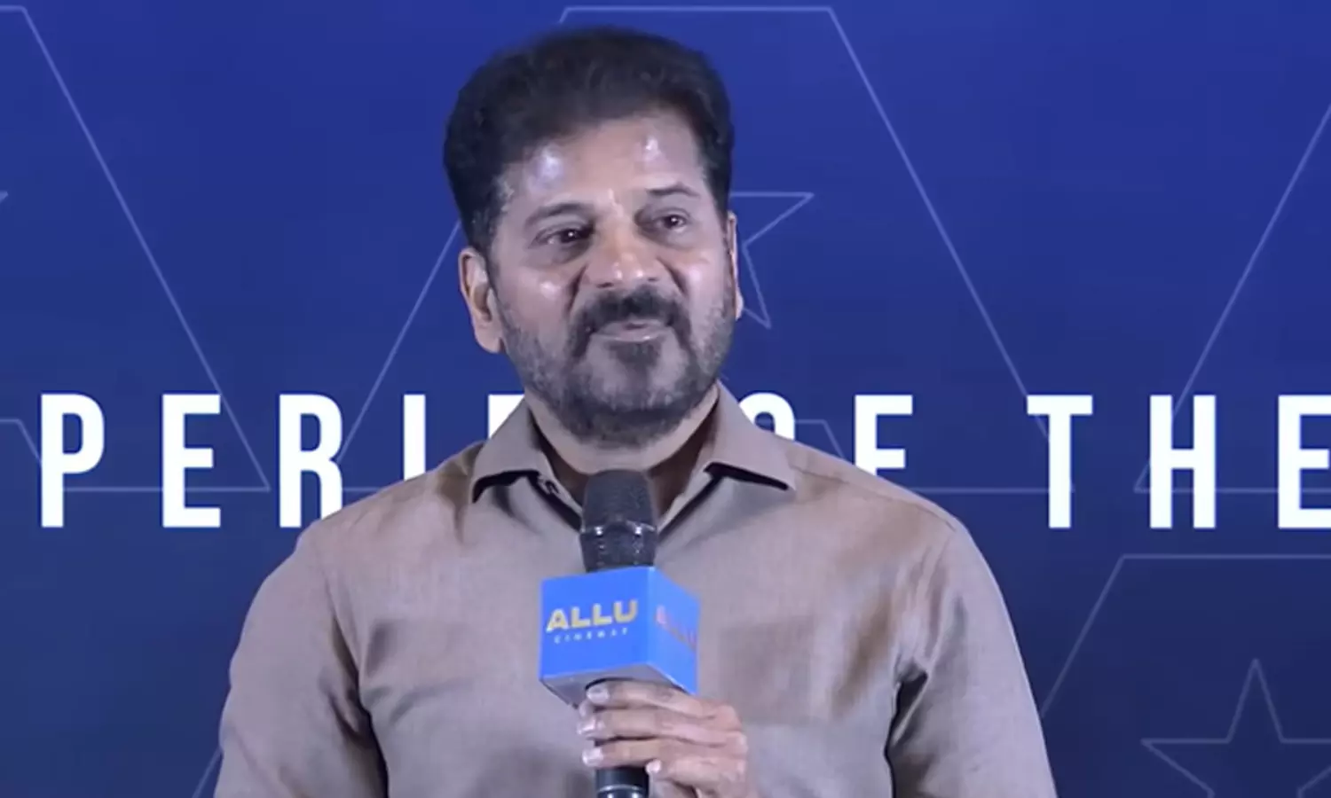 రిలీజ్ సినిమా చూసేందుకు లారీలో వెళ్లే వాడిని.. సీఎం రేవంత్