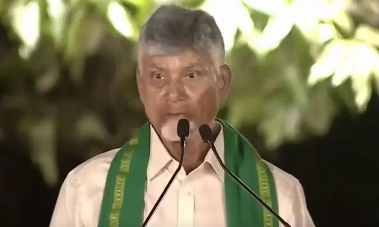 200 కోట్లు.. బాబు చ‌క్రం వేయాల్సిందే.. !