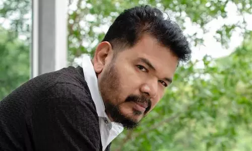 శంక‌ర్ రెండేళ్ల అగ్రిమెంట్‌కు ఓకే చెప్పేదెవ‌రు?