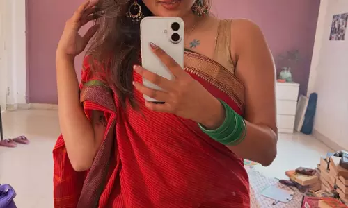 Priya Vadlamani Impresses with Graceful Traditional Style