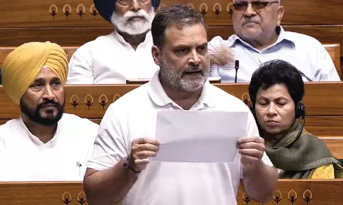 టార్గెట్ ఆపోలో హాస్పిటల్స్.. ప్రైవేటు సంస్థలపై మరోసారి రాహుల్ సంచలన వ్యాఖ్యలు