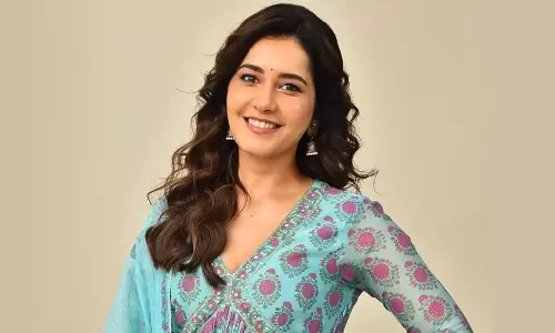 Raashi Khanna Fans Upset With Closeup Shots