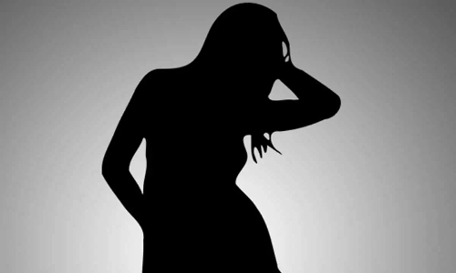 Lady Producers Giving Tough Time To Heroines!