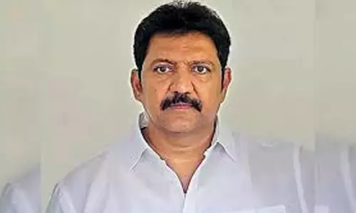 వంశీ రీస్టార్ట్.. గన్నవరంలో వైసీపీ నేత సందడే.. సందడి