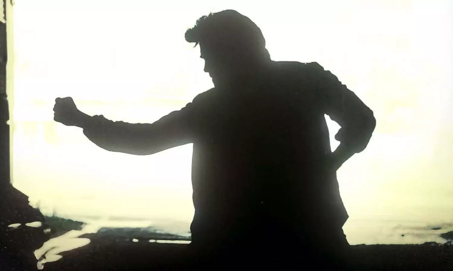 శోభ‌న్ బాబులా భూమిని న‌మ్ముకుని 100కోట్లు ఆర్జించిన న‌టుడు!