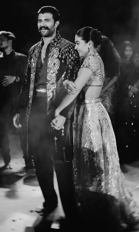 ViRosh: One Month of Love and Togetherness