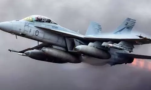 ట్రంప్ చర్చల పాటకు.. ఇరాన్ షాకింగ్ వీడియో రియాక్షన్!