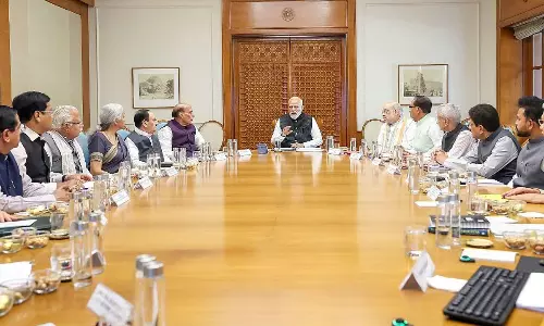 యుద్ధ ప్రభావంతో భారత్ అప్రమత్తం.. రాష్ట్రాలతో సమన్వయానికి మోదీ సమావేశం