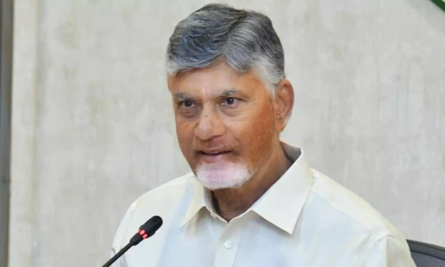 అప్పట్లో వైఎస్.. ఇప్పుడు చంద్రబాబు.. కెరీర్ లో గోల్డెన్ చాన్స్!