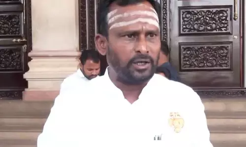 కర్ణాటకలో ఐపీఎల్ డిమాండ్స్.. ప్రతీ ఎమ్మెల్యేకు 5 టికెట్స్ కావాలంట!