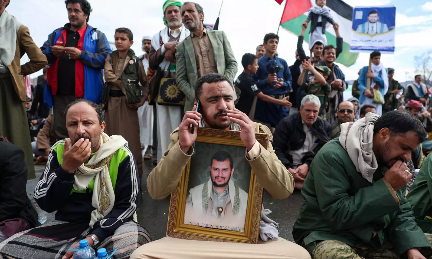 యుద్ధంలోకి మరో దేశం.. ఇజ్రాయెల్ పై క్షిపణులతో దాడి యుద్ధంలోకి మరో దేశం.. ఇజ్రాయెల్ పై క్షిపణులతో దాడి