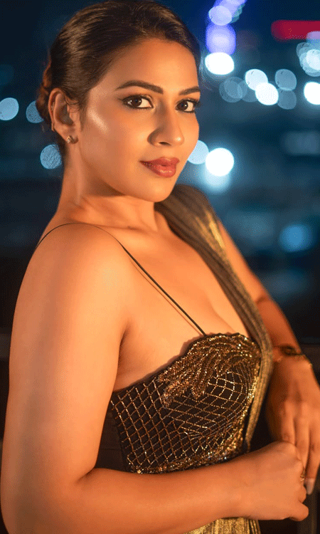 Inaya Sultana stuns in golden gown with dreamy night vibes