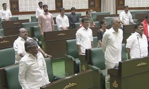 బ‌డ్జెట్ స‌మావేశాల నుంచి బీఆర్ఎస్ ఎమ్మెల్యేల స‌స్పెన్ష‌న్‌.. రీజ‌నేంటి?