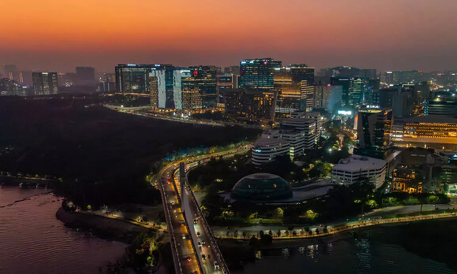 మెట్రో సిటీలకు షాక్ ఇచ్చిన టైర్-2 నగరం!.. లివింగ్ ఇండెక్స్లో టాప్ ప్లేస్ కొట్టేసిన ఆ సిటీ ఏంటి? మెట్రో సిటీలకు షాక్ ఇచ్చిన టైర్-2 నగరం!.. లివింగ్ ఇండెక్స్లో టాప్ ప్లేస్ కొట్టేసిన ఆ సిటీ ఏంటి?