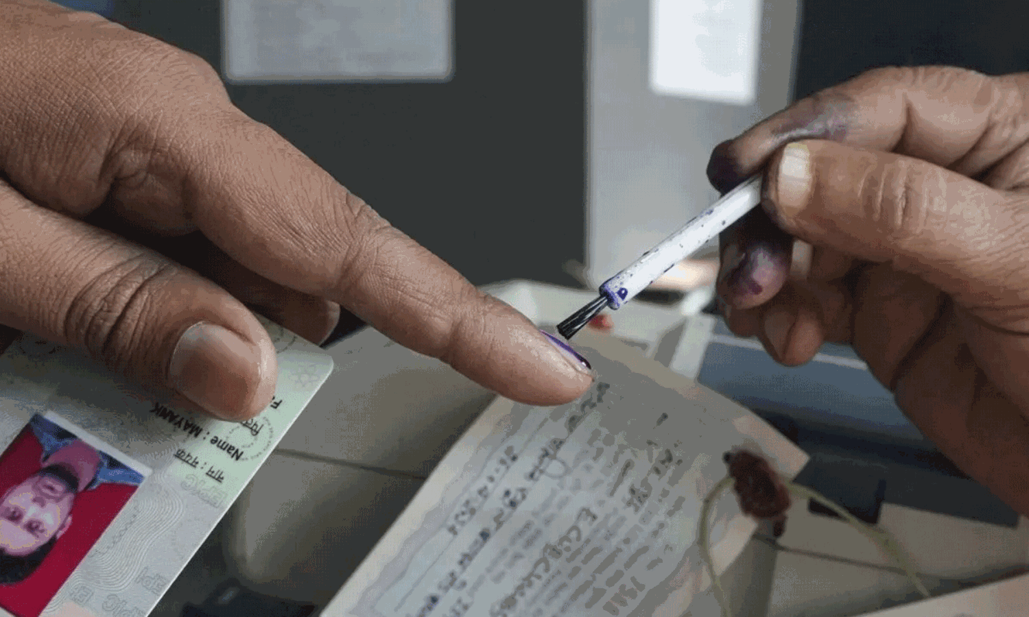 ఎస్ఏఎస్ గ్రూప్ సర్వే : తమిళనాడులో గెలిచేది ఆ పార్టీనే !