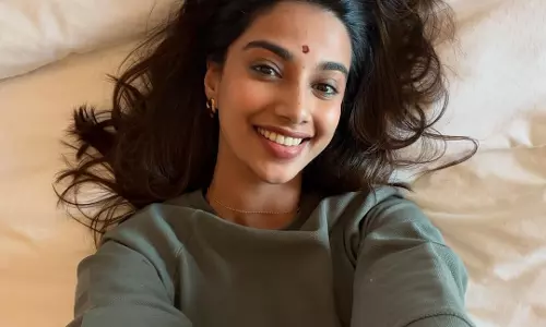 Random snaps of Meenakshi Chaudhary Random snaps of Meenakshi Chaudhary