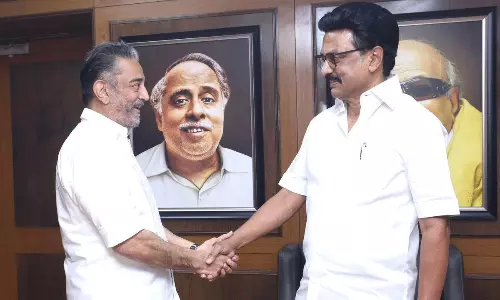 పోటీకి దూరం.. డీఎంకేకు పూర్తి మద్దతు.. ఇదేంది కమలహాసనా?