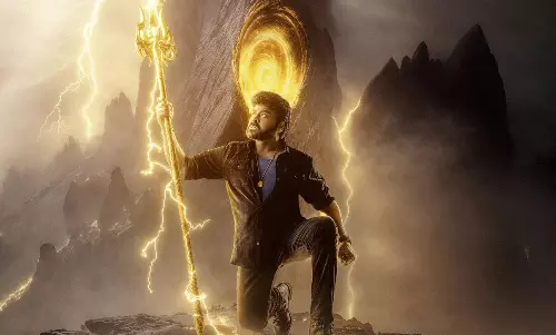 విశ్వంభర టీమ్ స్ట్రాంగ్ కంబ్యాక్.. ఒకేసారి రెండు బిగ్ అనౌన్స్‌మెంట్స్?