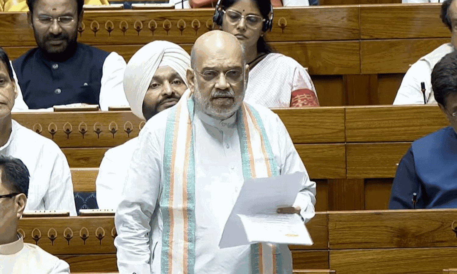 నక్సలిజం అంతమైనట్లేనా...వారింకా అడవుల్లోనే !