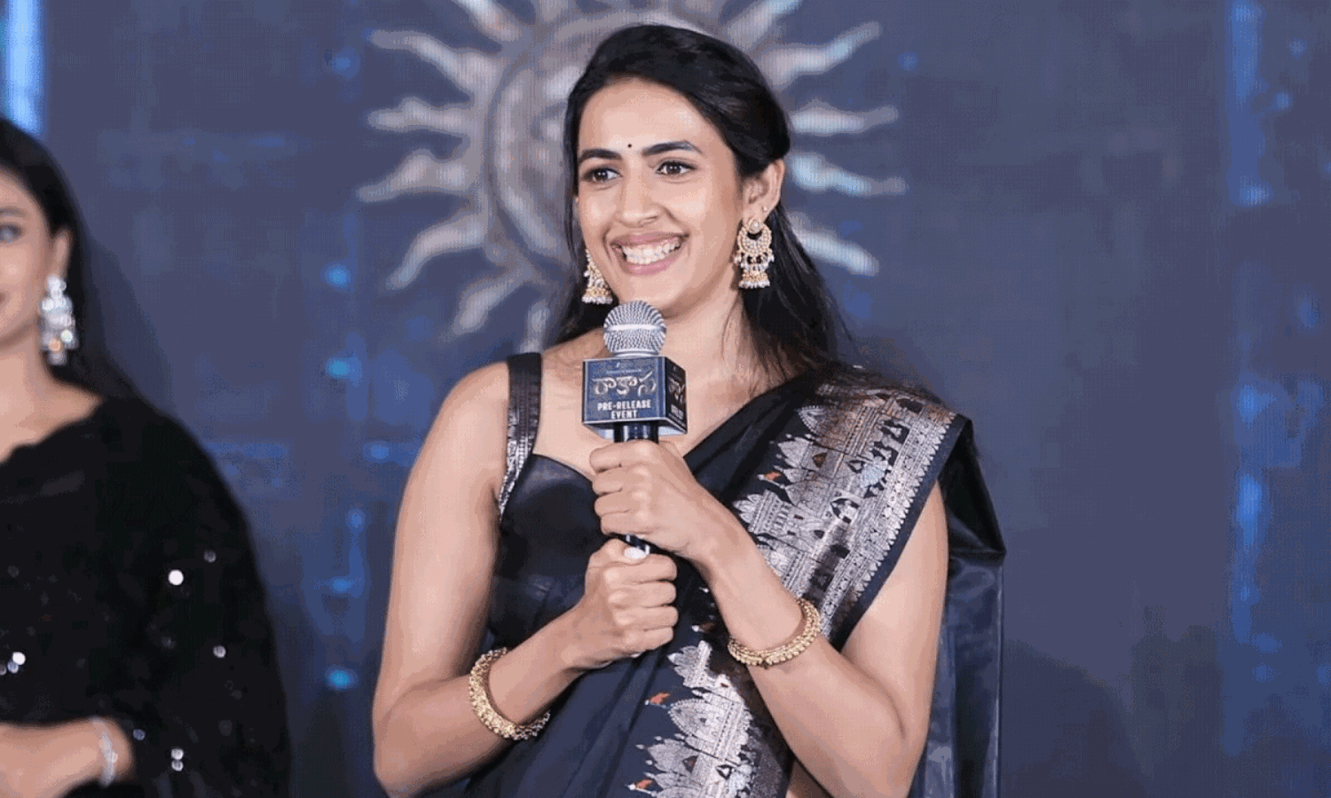 నన్నెవ్వరూ ఆపలేరు.. ట్రోల్స్‌కు నిహారిక స్ట్రైట్ ఆన్సర్