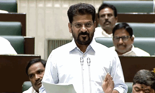 ముగిసిన స‌భా స‌మ‌రం: రేవంత్‌దే పైచేయి!