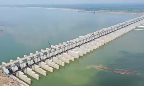 అక్కడ.. ఇక్కడ కాళేశ్వరం.. బీఆర్ఎస్ ఉక్కిరిబిక్కరి