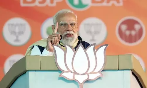 Viral Video: Modi Defends Dhurandhar Film!