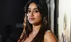 Janhvi Kapoor’s Hypocrisy On Exposing & Paparazzi