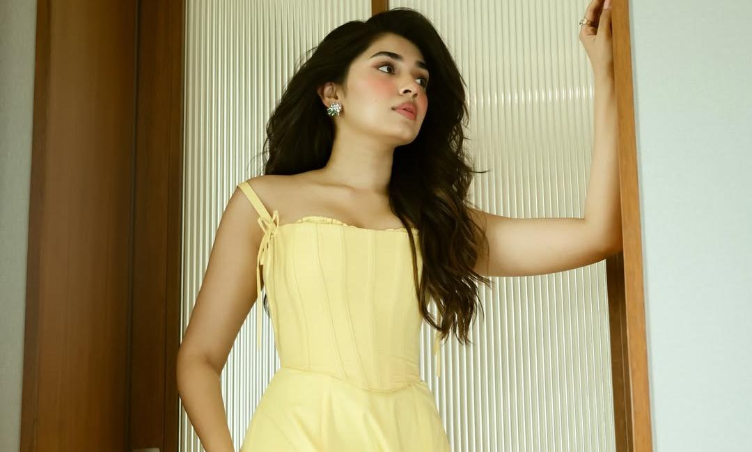 Kriti Shetty's Yellow Gown Look Sets Social Media Ablaze