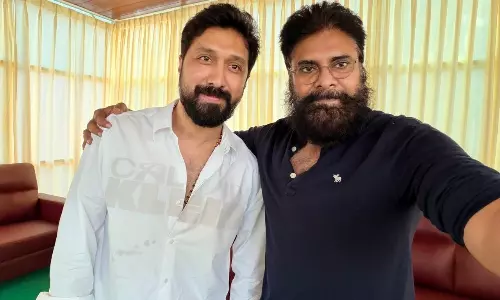 పవన్ తో చిరు డైరెక్టర్.. ఏంటి కథ?