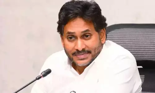 మంచి ఆలోచన ని చెప్పినా బాబు ఊహూ...జగన్ మార్క్ సెటైర్లు!