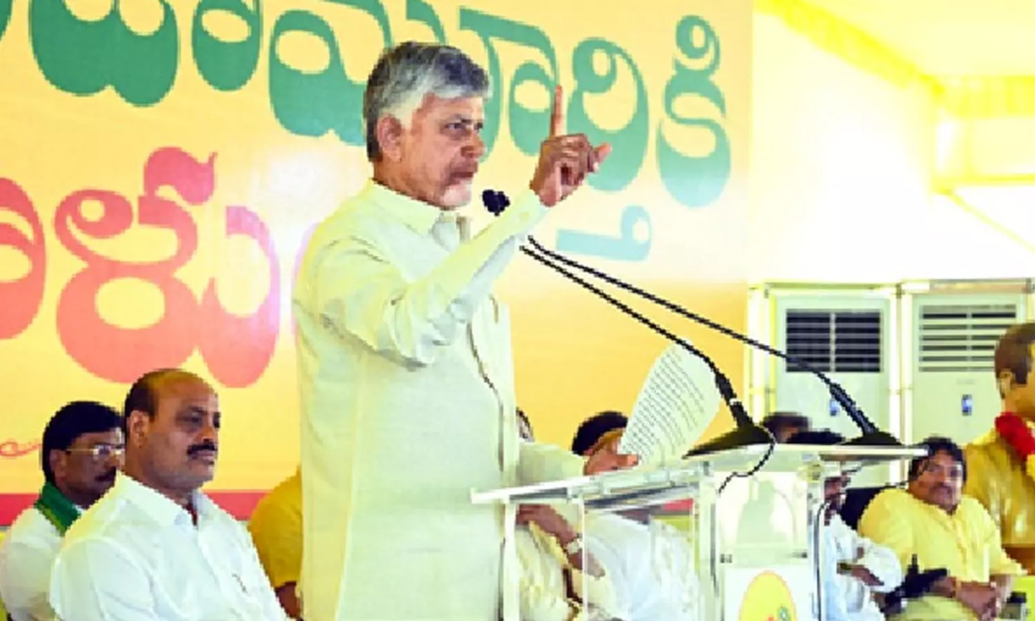 ఇంకా నయం.. వాటికన్ అనలేదు: చంద్రబాబు సెటైర్లు ఇంకా నయం.. వాటికన్ అనలేదు: చంద్రబాబు సెటైర్లు