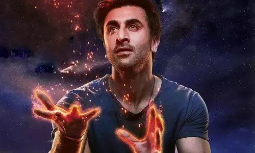 ఒకే ఫ్రేమ్‌లో రణబీర్ వర్సెస్ రణ్‌వీర్: బ్రహ్మాస్త్ర 2 ప్యాకేజీ ప్లాన్!