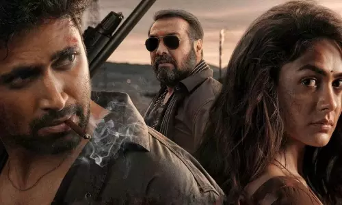 అడివి శేష్ డెకాయిట్.. ఆ హీరో రివ్యూతో బిగ్ బూస్ట్..