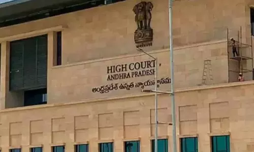 విధ్వంసం పోస్టర్లపై హైకోర్టు ఘాటు వ్యాఖ్యలు, పోలీసులకు చీవాట్లు!