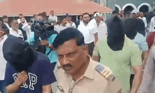 ఆరుగురు టీం లీడర్లు అరెస్టు.. నాసిక్ ఐటీ కంపెనీలో అసలేమైంది?