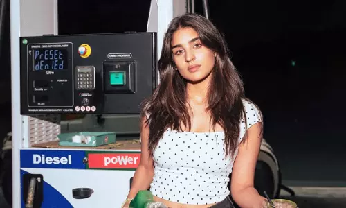 Yukti Thareja Turns Heads with Chic Urban Glam Look in Latest Looks