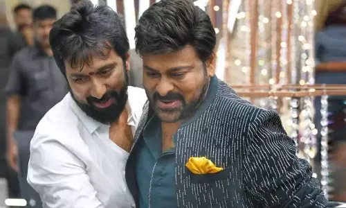 మెగా కన్ఫ్యూజ‌న్‌పై క్లారిటీ వాళ్లే ఇవ్వాలా?