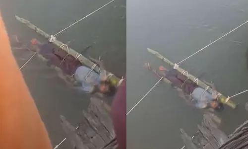 పాము కాటు.. మంత్రగాళ్లను ఆశ్రయించిన తల్లిదండ్రులు.. చివరికి జరిగింది ఇదే..!