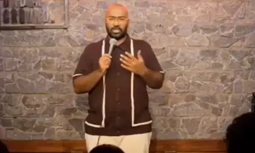 పవన్, నిహారికపై స్టాండప్ కమెడియన్ కామెంట్స్.. ఫ్యాన్స్ ఎంట్రీతో సీన్ రివర్స్